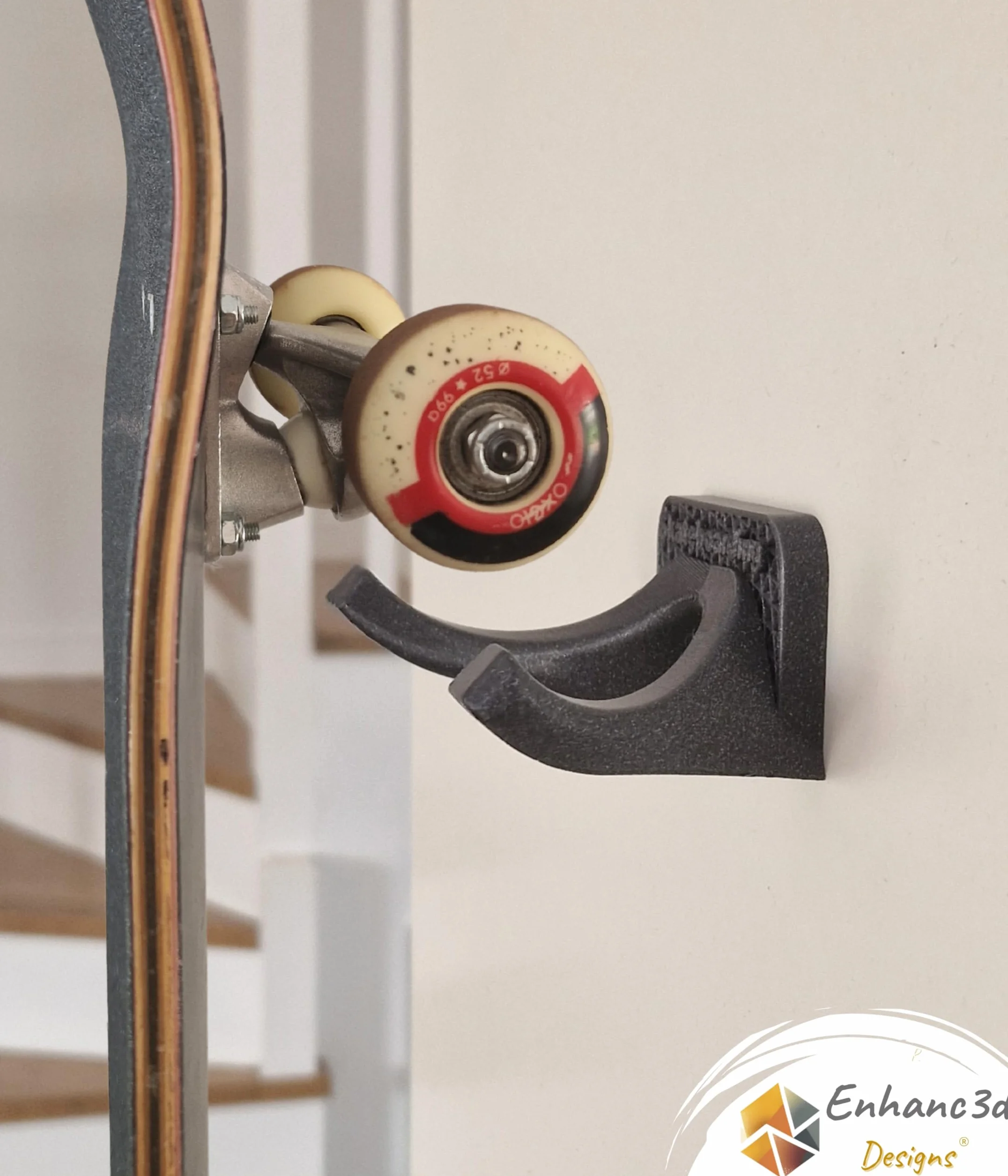 Supporto da parete per skateboard design moderno 1 unità